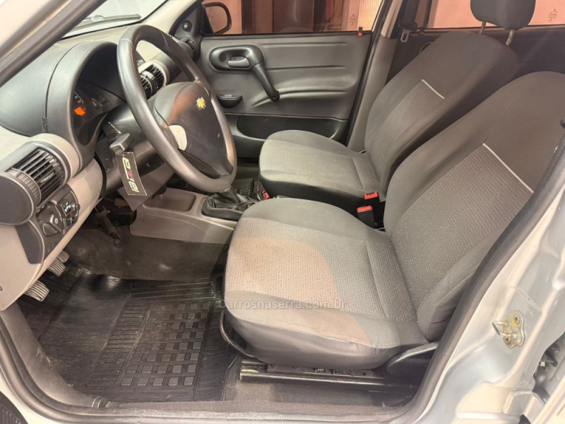 CLASSIC 1.0 MPFI VHC ADVANTAGE 8V FLEX 4P MANUAL - 2014 - CAXIAS DO SUL