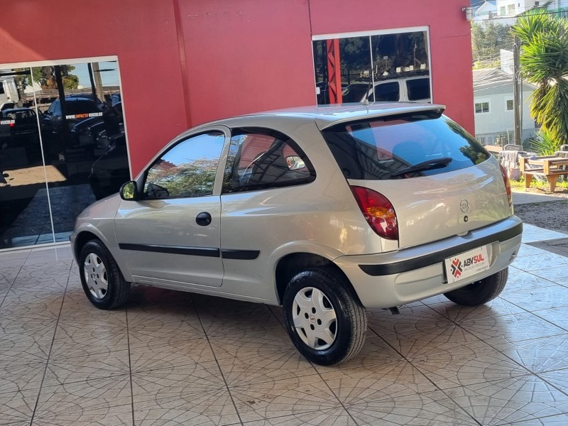 CELTA 1.0 MPFI 8V GASOLINA 2P MANUAL - 2001 - CAXIAS DO SUL