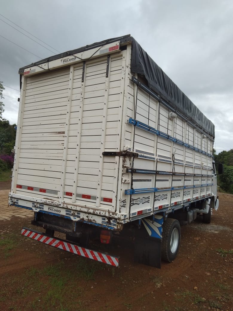 8-150 E WORKER - 2002 - CAXIAS DO SUL