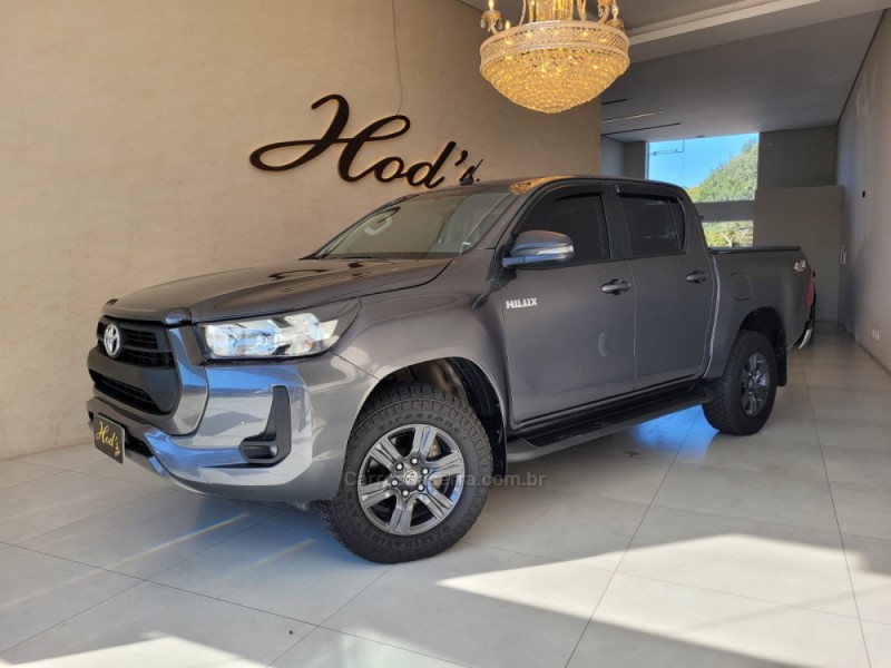 hilux 2.8 sr challenge 4x4 cd 16v turbo diesel 4p automatico 2024 canela