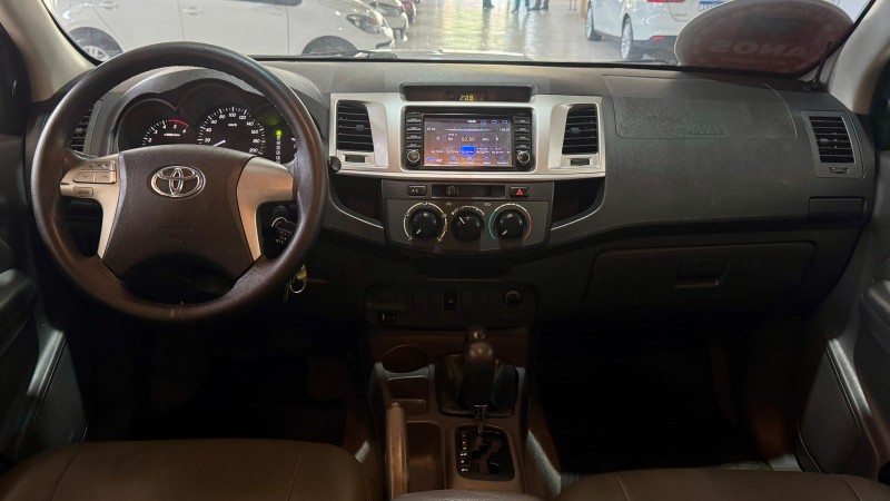 HILUX 3.0 SR 4X4 CD 16V TURBO INTERCOOLER DIESEL 4P AUTOMÁTICO - 2012 - ESTâNCIA VELHA