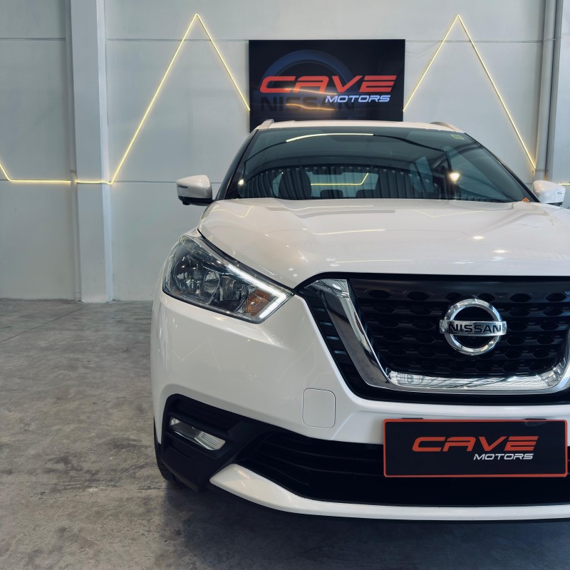 KICKS 1.6 16V FLEX SL PACK PLUS 4P XTRONIC - 2017 - CAXIAS DO SUL