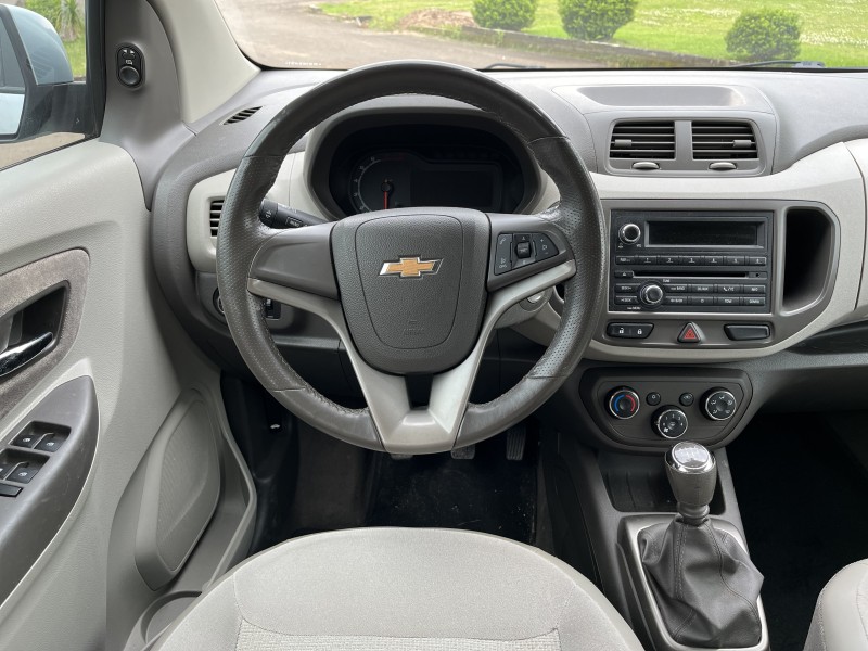SPIN 1.8 LTZ 8V FLEX 4P MANUAL - 2013 - BOM PRINCíPIO