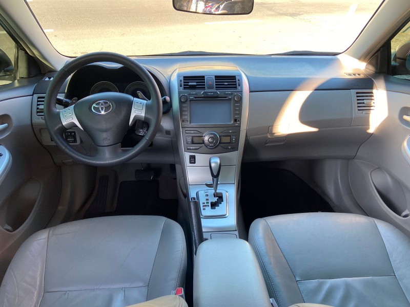 COROLLA 2.0 XEI 16V FLEX 4P AUTOMÁTICO - 2013 - CAXIAS DO SUL