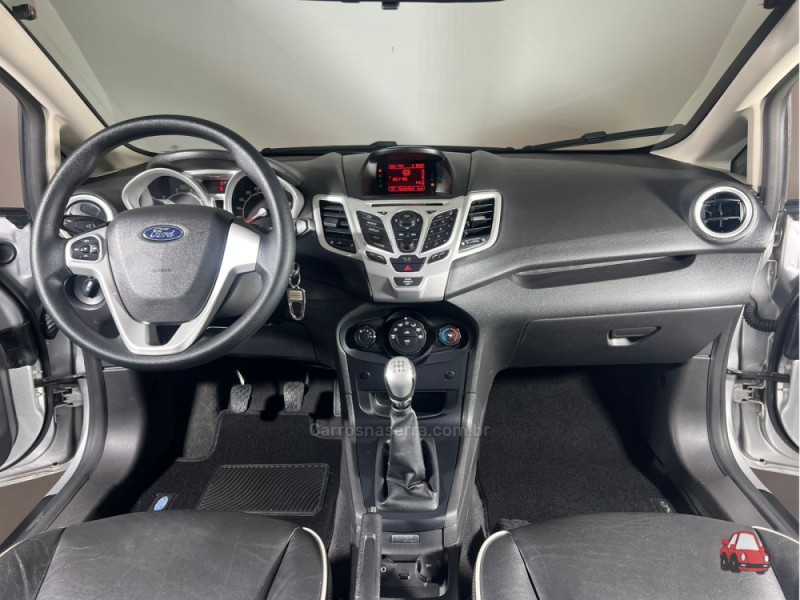 FIESTA 1.6 SE HATCH 16V FLEX 4P MANUAL - 2012 - CAXIAS DO SUL