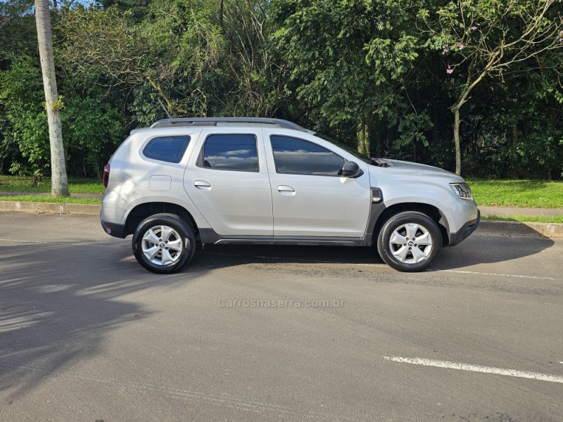 DUSTER 1.6 ZEN 16V FLEX 4P MANUAL - 2021 - CAMPO BOM