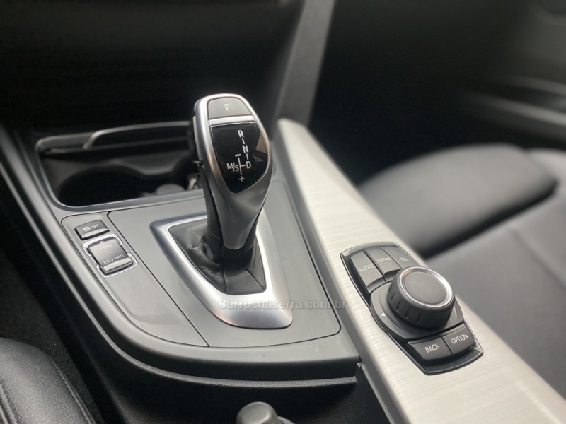 320I 2.0 SPORT 16V TURBO ACTIVE FLEX 4P AUTOMÁTICO - 2017 - CARLOS BARBOSA