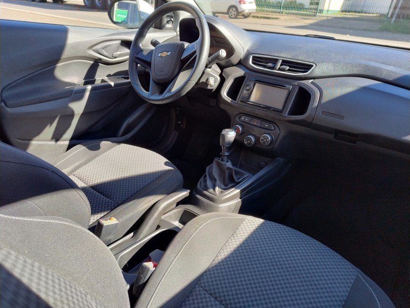 ONIX 1.0 MPFI LT 8V FLEX 4P MANUAL - 2018 - VACARIA