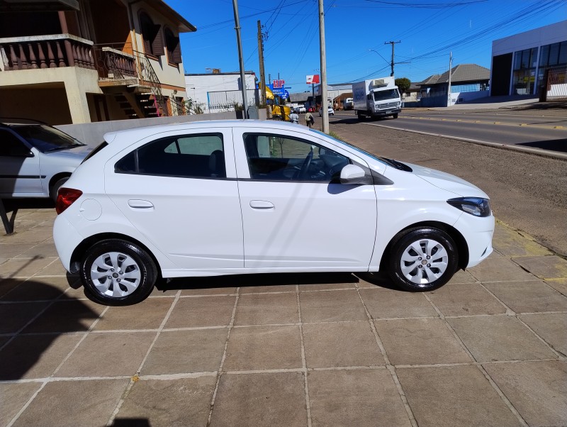 ONIX 1.0 MPFI LT 8V FLEX 4P MANUAL - 2018 - VACARIA