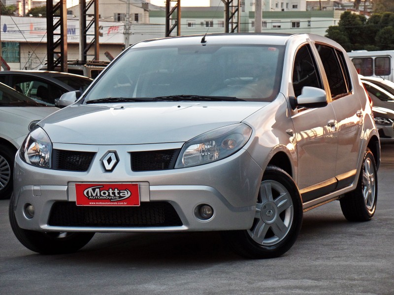 SANDERO 1.6 VIBE 8V FLEX 4P MANUAL