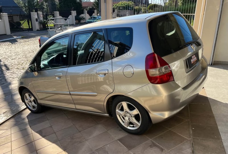 FIT 1.4 LX 8V GASOLINA 4P MANUAL - 2008 - NOVA PETRóPOLIS