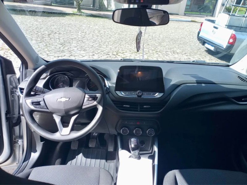 ONIX 1.0 LTZ 12V TURBO FLEX 4P MANUAL - 2023 - NOVA PETRóPOLIS