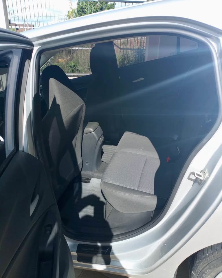ONIX 1.0 LTZ 12V TURBO FLEX 4P MANUAL - 2023 - NOVA PETRóPOLIS