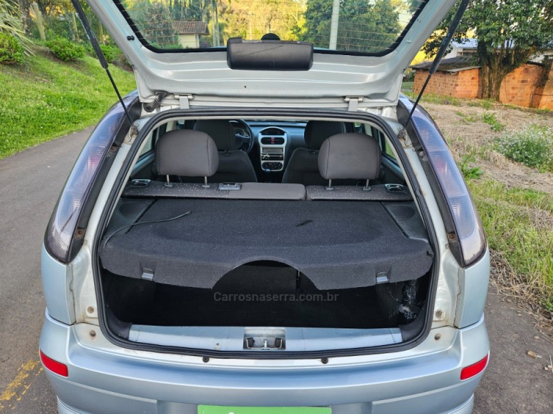 CORSA 1.4 MPFI PREMIUM 8V FLEX 4P MANUAL - 2009 - VERANóPOLIS