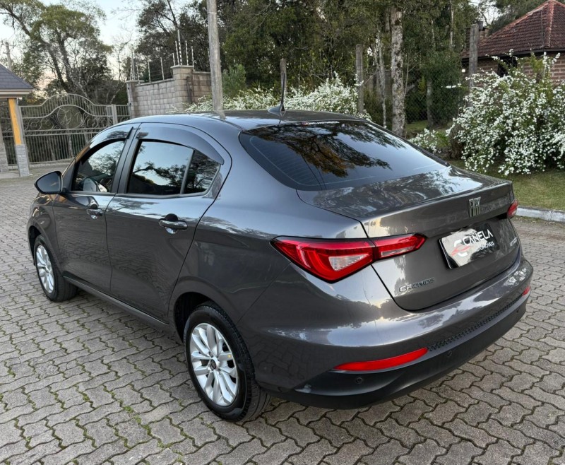 CRONOS 1.3 DRIVE 8V FLEX 4P MANUAL - 2022 - CANELA