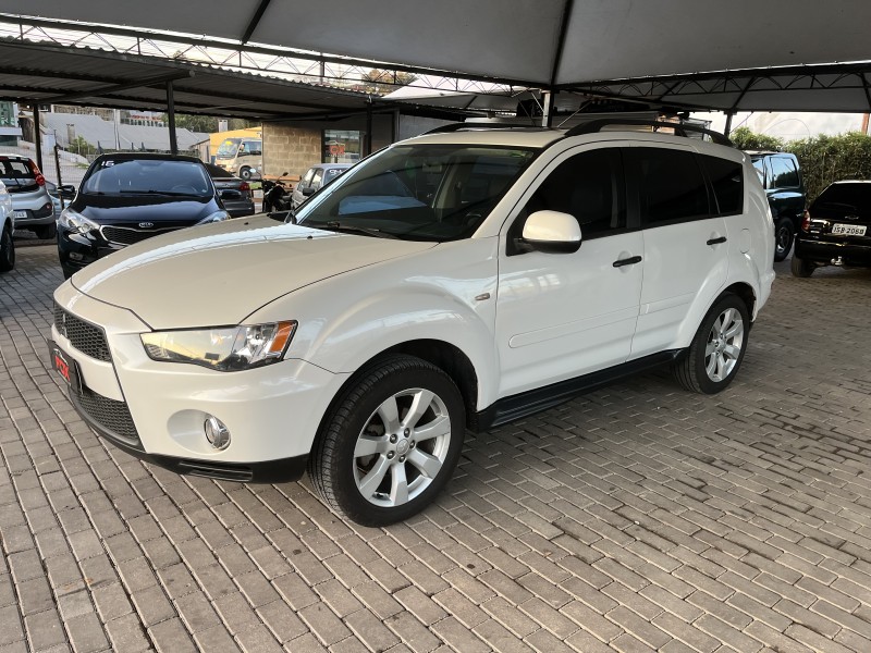 OUTLANDER 2.0 16V GASOLINA 4P AUTOMÁTICO