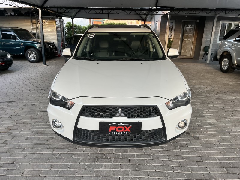 OUTLANDER 2.0 16V GASOLINA 4P AUTOMÁTICO - 2013 - CAXIAS DO SUL