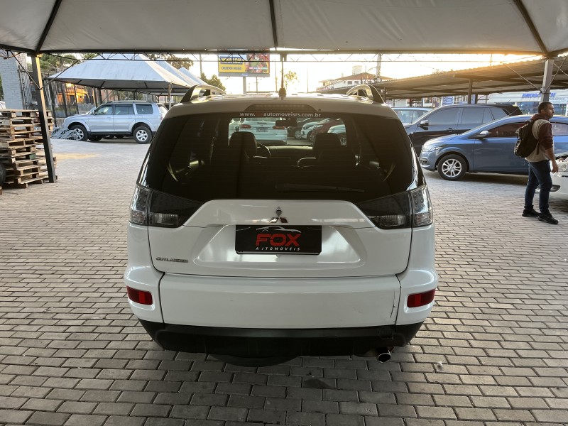 OUTLANDER 2.0 16V GASOLINA 4P AUTOMÁTICO - 2013 - CAXIAS DO SUL
