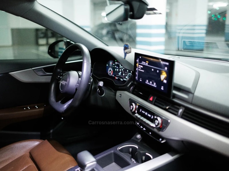 A5 2.0 TFSI SPORTBACK PRESTIGE PLUS 16V GASOLINA 4P S-TRONIC - 2021 - PORTO ALEGRE