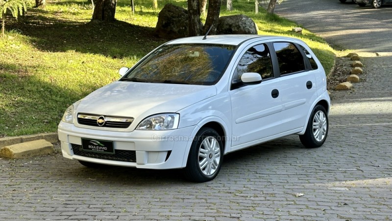 CORSA 1.4 MPFI MAXX 8V FLEX 4P MANUAL - 2011 - CAXIAS DO SUL