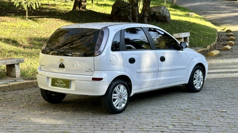 CORSA 1.4 MPFI MAXX 8V FLEX 4P MANUAL - 2011 - CAXIAS DO SUL