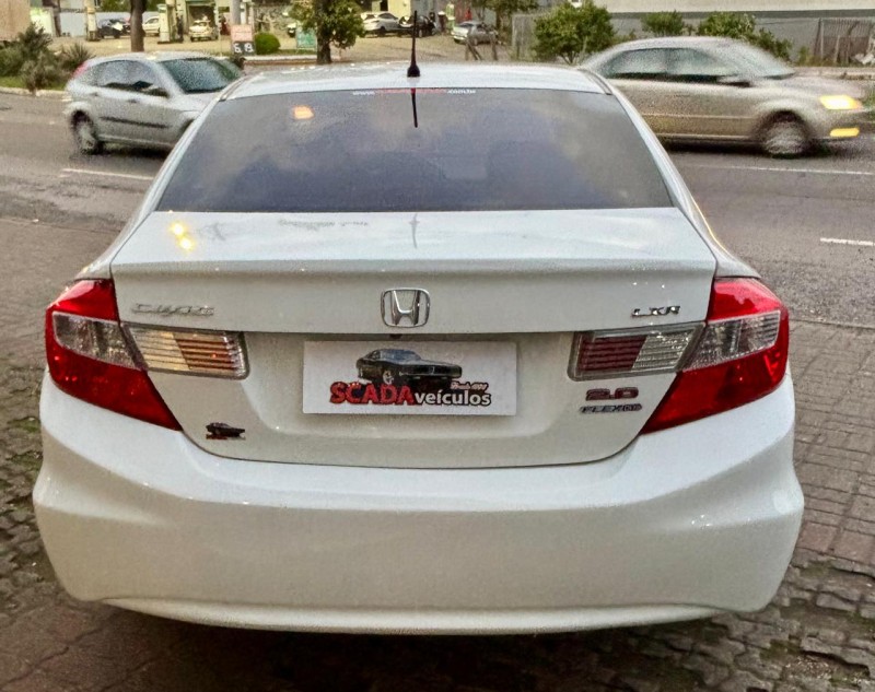 CIVIC 2.0 LXR 16V FLEX 4P AUTOMÁTICO - 2014 - CAXIAS DO SUL