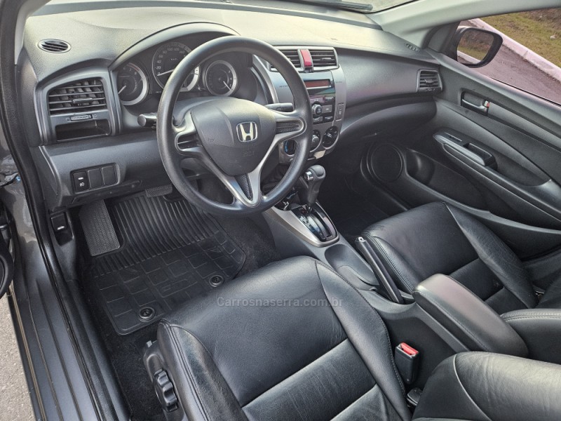 CITY 1.5 LX 16V FLEX 4P AUTOMÁTICO - 2013 - PICADA CAFé