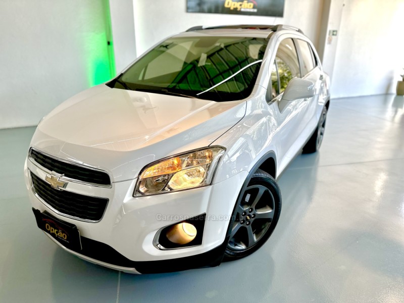 TRACKER 1.8 MPFI LTZ 4X2 16V FLEX 4P AUTOMÁTICO - 2015 - NOVO HAMBURGO