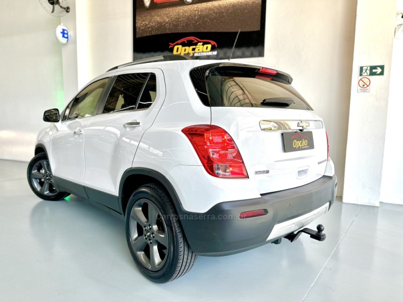 TRACKER 1.8 MPFI LTZ 4X2 16V FLEX 4P AUTOMÁTICO - 2015 - NOVO HAMBURGO