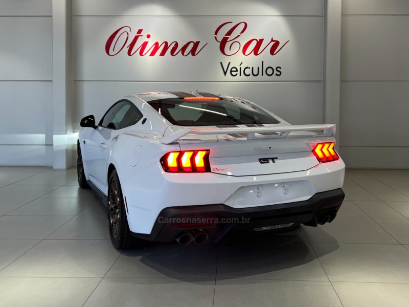 MUSTANG 5.0 GT V8 GASOLINA 2P MANUAL - 2025 - FLORES DA CUNHA