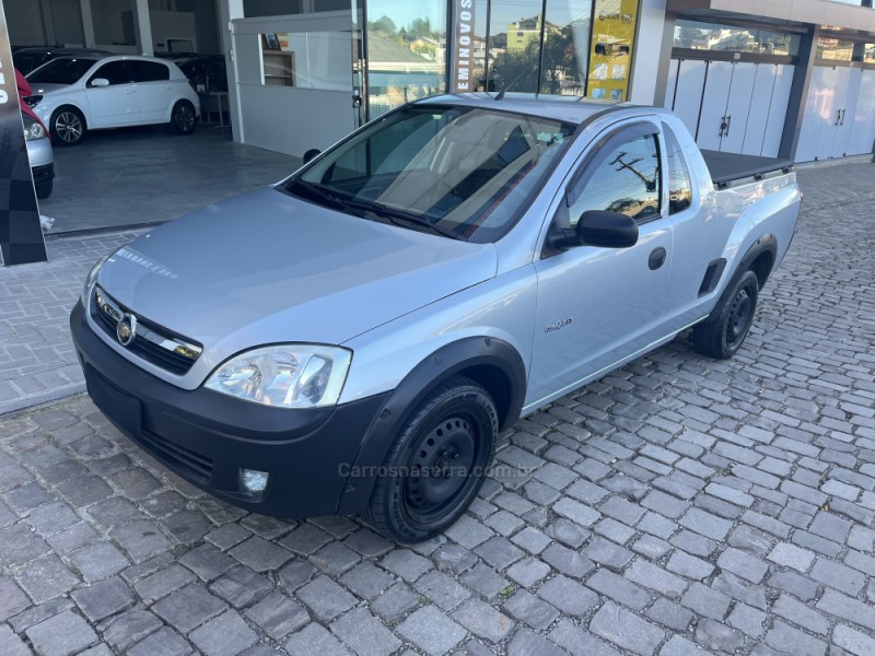 MONTANA 1.4 MPFI CONQUEST CS 8V FLEX 2P MANUAL - 2010 - VERANóPOLIS