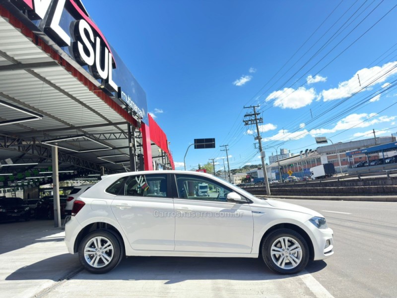 POLO 1.0 TSI COMFORTLINE 12V FLEX 4P AUTOMÁTICO - 2018 - CAXIAS DO SUL