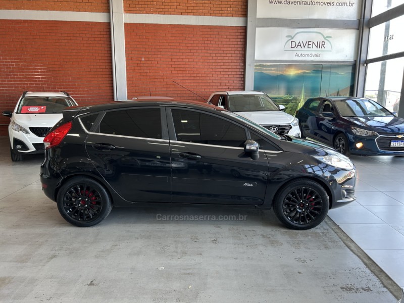 FIESTA 1.6 TITANIUM HATCH 16V FLEX 4P AUTOMÁTICO - 2014 - TAQUARA