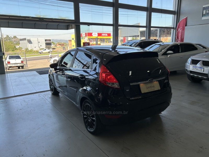 FIESTA 1.6 TITANIUM HATCH 16V FLEX 4P AUTOMÁTICO - 2014 - TAQUARA