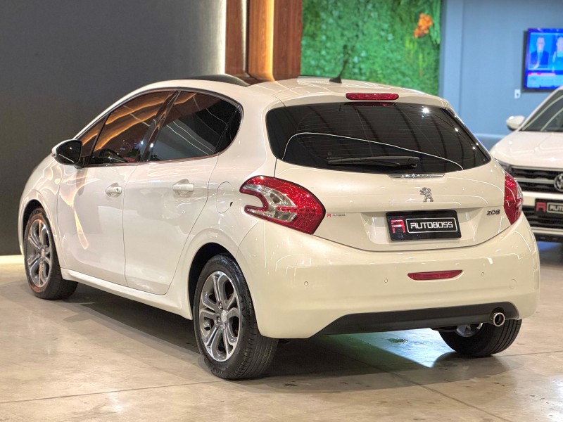 208 1.6 GRIFFE 16V FLEX 4P AUTOMÁTICO - 2015 - NOVO HAMBURGO