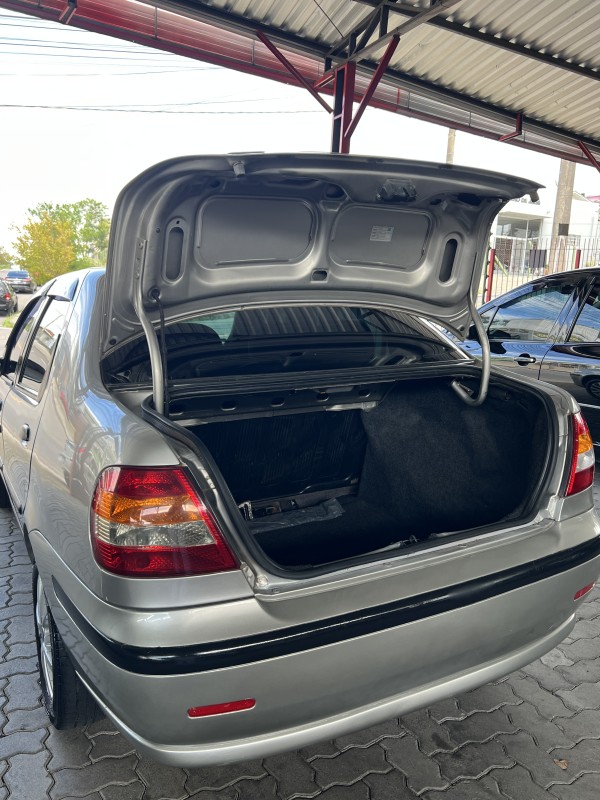 SIENA 1.3 MPI FIRE ELX 16V GASOLINA 4P MANUAL - 2001 - CAXIAS DO SUL