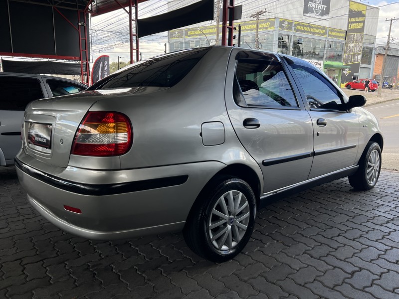 SIENA 1.3 MPI FIRE ELX 16V GASOLINA 4P MANUAL - 2001 - CAXIAS DO SUL