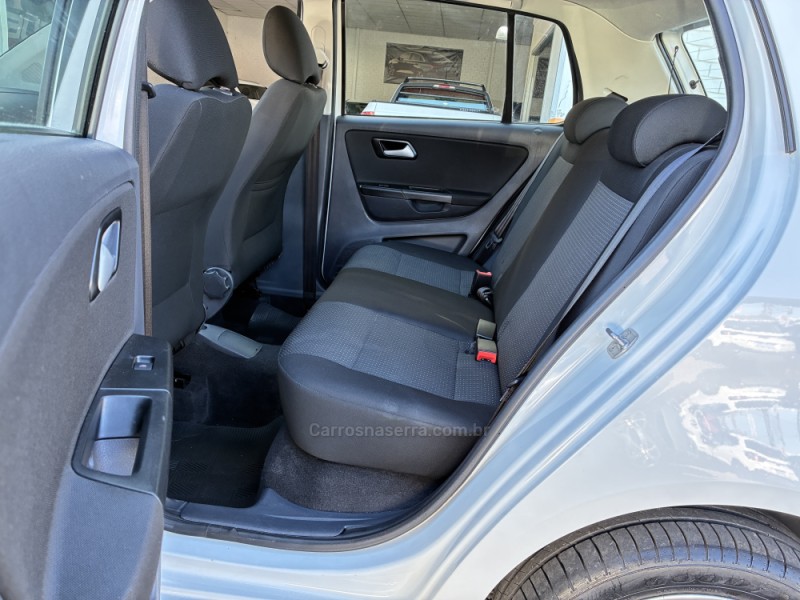 FOX 1.6 CONNECT 8V FLEX 4P MANUAL - 2018 - VENâNCIO AIRES