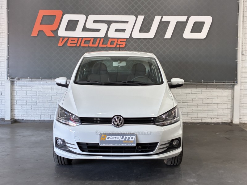 FOX 1.6 CONNECT 8V FLEX 4P MANUAL - 2018 - VENâNCIO AIRES