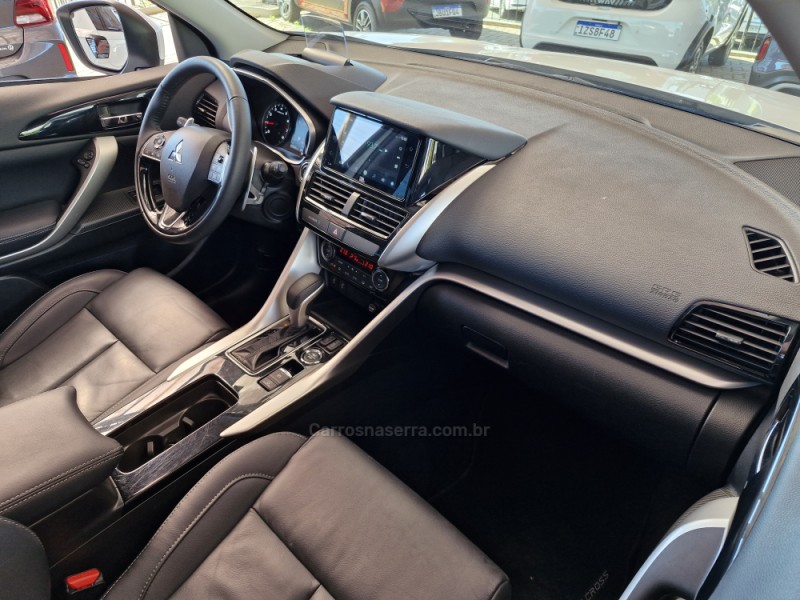 ECLIPSE CROSS 1.5 HPE-S AWC 16V GASOLINA 4P AUTOMÁTICO - 2024 - LAJEADO