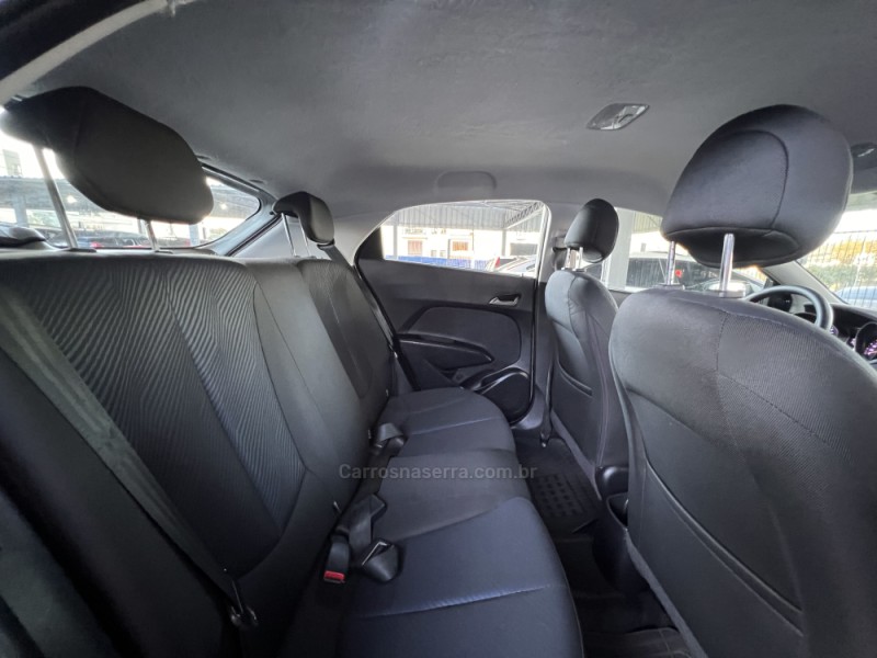 HB20 1.6 COMFORT PLUS 16V FLEX 4P MANUAL - 2013 - BOM PRINCíPIO