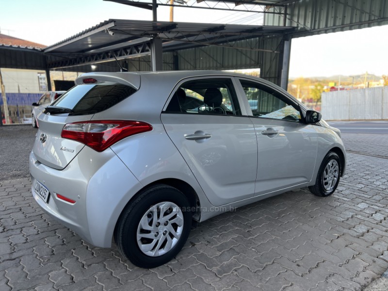 HB20 1.6 COMFORT PLUS 16V FLEX 4P MANUAL - 2013 - BOM PRINCíPIO