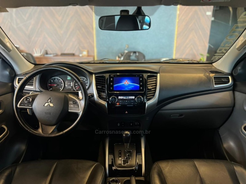 L200 TRITON 2.4 16V TURBO DIESEL SPORT HPE CD 4P 4X4 AUTOMÁTICO - 2017 - CAMPO BOM