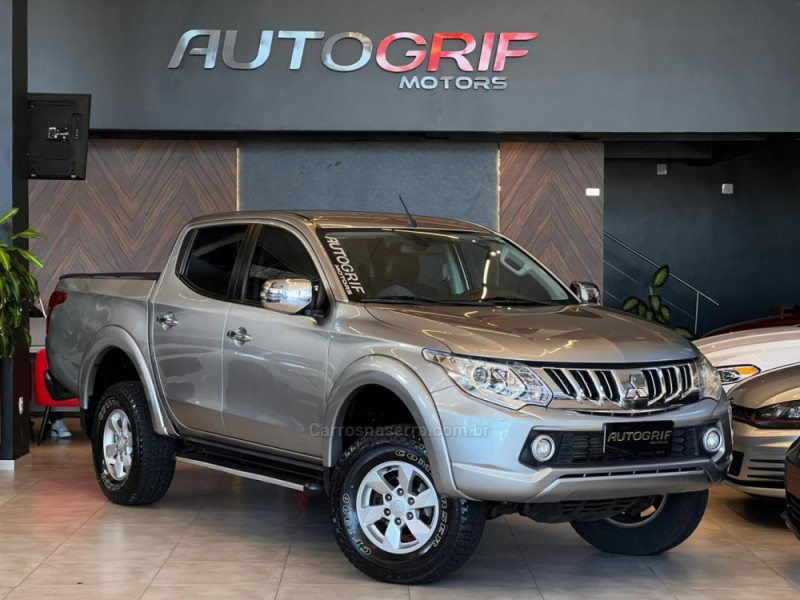 l200 triton 2.4 16v turbo diesel sport hpe cd 4p 4x4 automatico 2017 campo bom