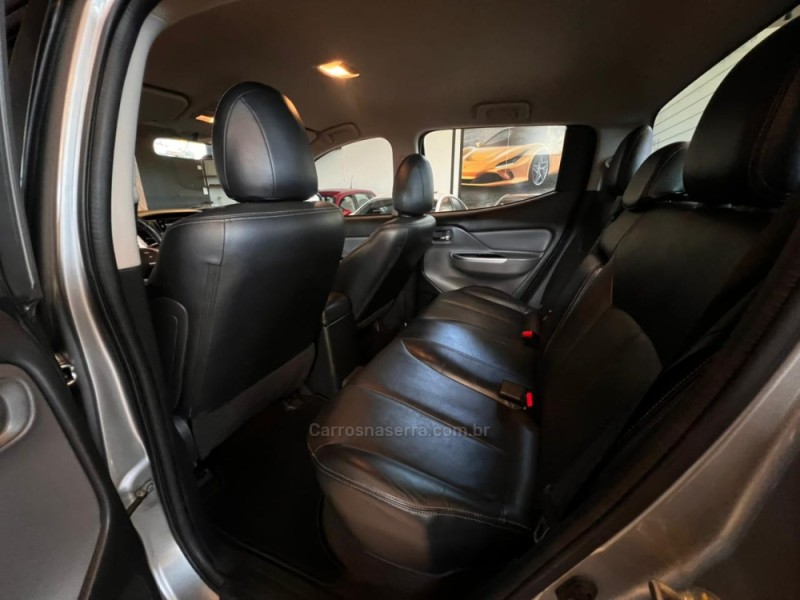 L200 TRITON 2.4 16V TURBO DIESEL SPORT HPE CD 4P 4X4 AUTOMÁTICO - 2017 - CAMPO BOM