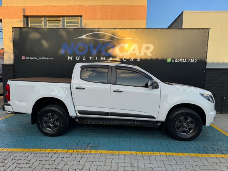 S10 2.4 LT 4X2 CD 8V FLEX 4P MANUAL - 2013 - ESTâNCIA VELHA