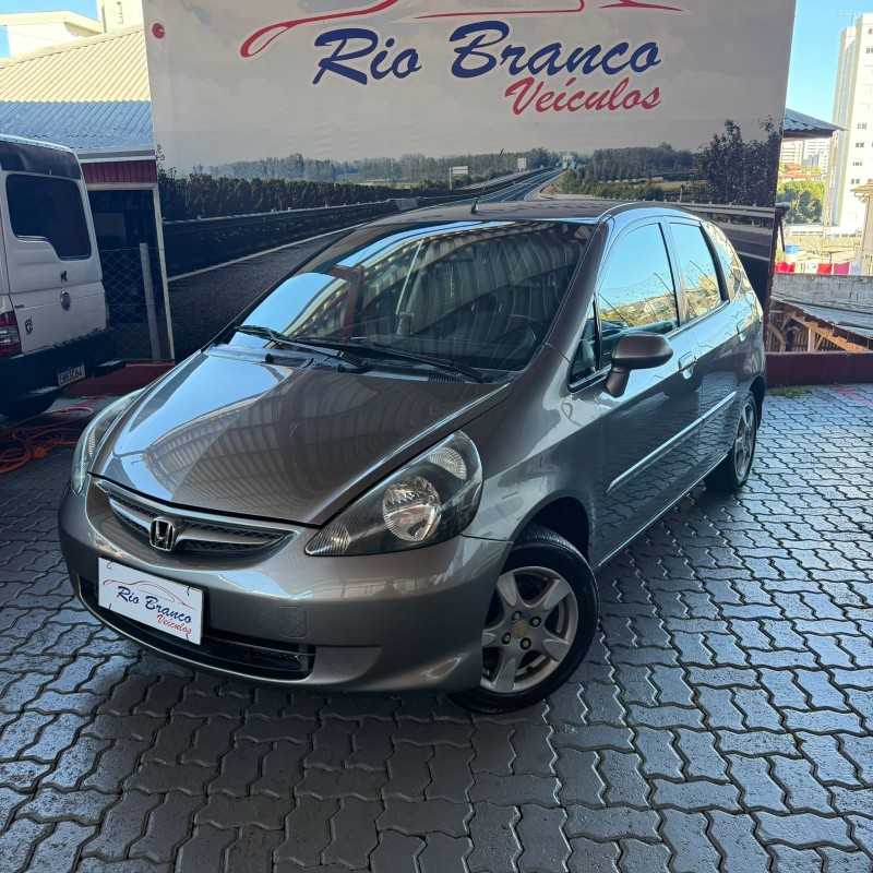FIT 1.4 LX 8V GASOLINA 4P MANUAL - 2007 - CAXIAS DO SUL