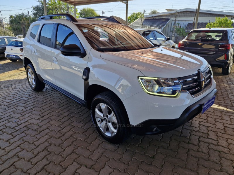 DUSTER 1.6 ZEN 16V FLEX 4P MANUAL - 2021 - LAJEADO