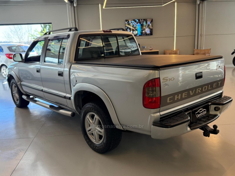 S10 2.8 EXECUTIVE 4X2 CD 12V TURBO ELECTRONIC INTERCOOLER DIESEL 4P MANUAL - 2006 - CARLOS BARBOSA