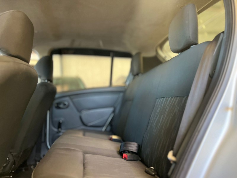 SANDERO 1.0 AUTHENTIQUE 16V FLEX 4P MANUAL - 2013 - CAXIAS DO SUL